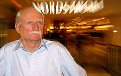 UH Industrial Engineering Alumnus Co-Authors First Book on Retail Consulting
