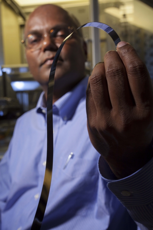 Mechanical Engineering Professor Wins IEEE Award for Superconducting Materials Research