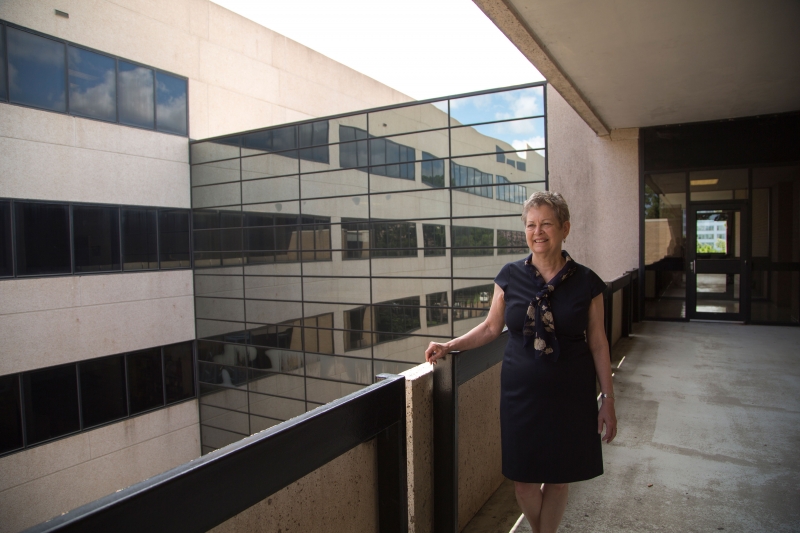 Petroleum Engineering Professor Wins SPE Innovative Teaching Award