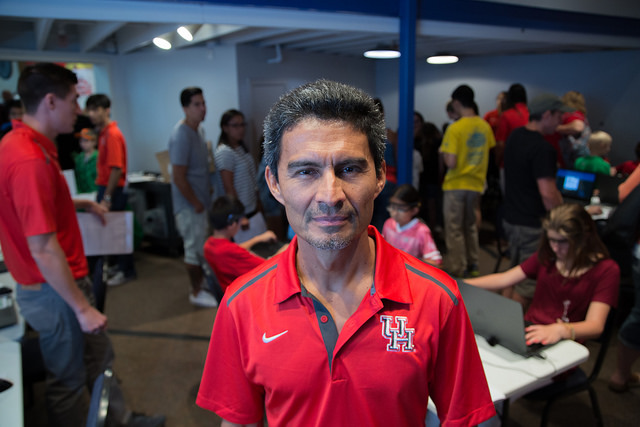 VIDEO: Minecraft-Playing Kids Contribute to Groundbreaking Brain Research at UH Engineering