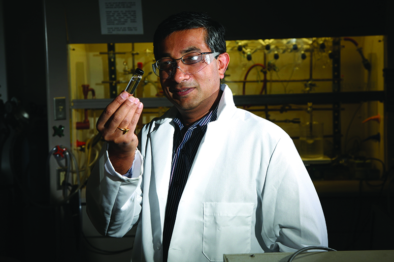 Neutron Scattering Society of America Elects UH Engineer as 2016 Fellow