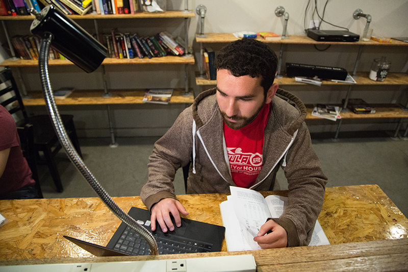 UH Rated Among Best Colleges for Undergraduate Education by Princeton Review