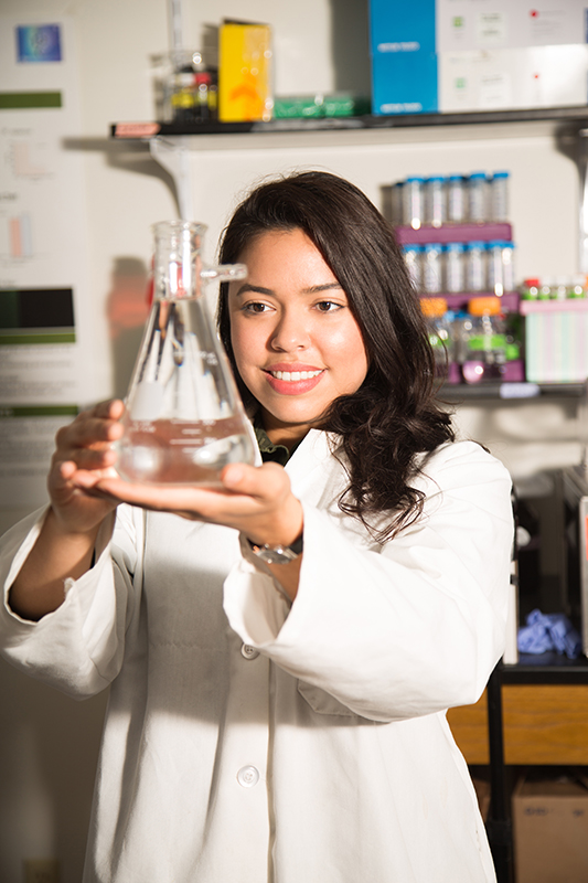 UH Startup Makes WAVVES for the Future of Clean Water Technology