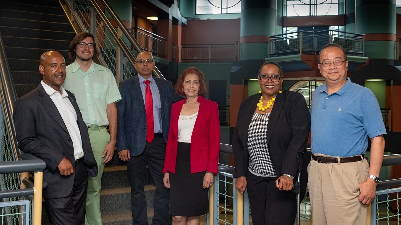 Houston universities team up to boost minorities in academia