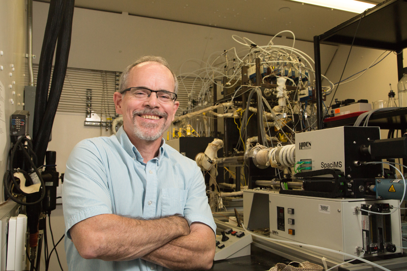 UH Chemical Engineering Chairman Wins SWCS Award for Applied Catalysis