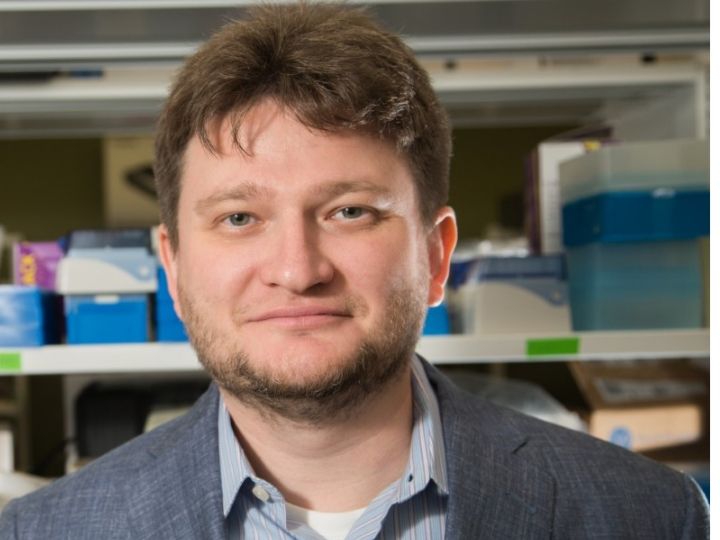 UH Researcher Developing New Device to Treat Babies with Blood Disorders 