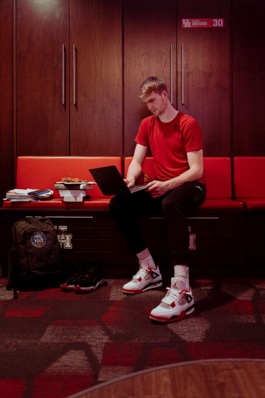 UH student Caleb Broodo is pursuing his electrical engineering and physics studies while being a member of this year's Houston Cougars men's basketball Final Four squad.