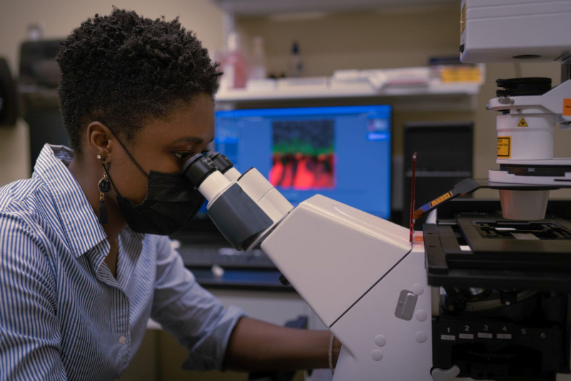 BME doctoral student Ikelle earns NRSA for eye research