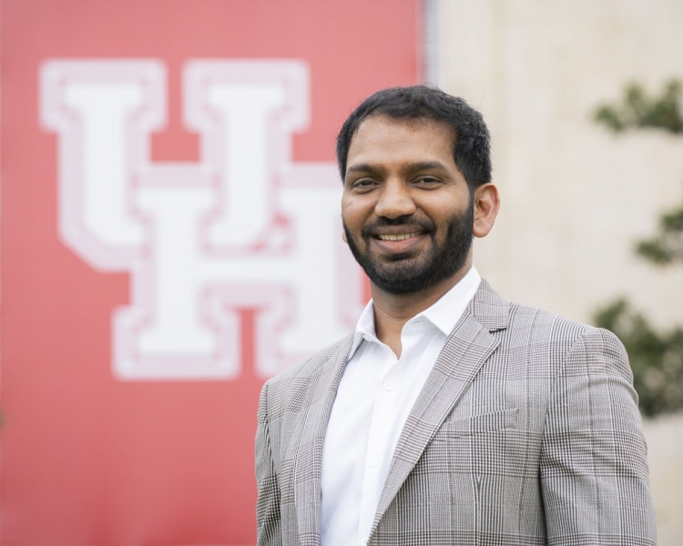 UH grad Ponnapati recognized as OTC Emerging Leader