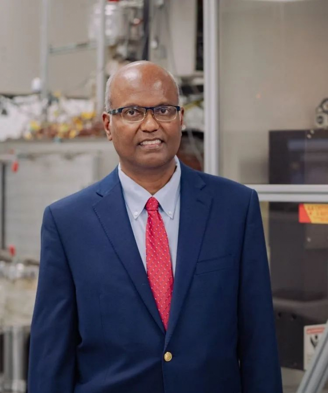 Venkat Selvamanickam, M.D. Anderson Chair Professor of Mechanical Engineering.