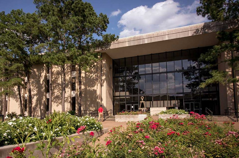 ME, IE grad programs improve in latest U.S. News & World Report rankings