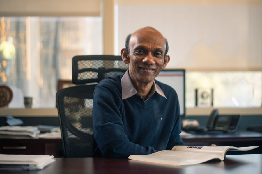 Chandra Mohan, Hugh Roy and Lillie Cranz Cullen Endowed Professor of Biomedical Engineering.