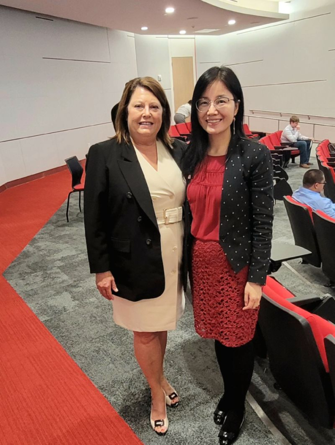 An effort spearheaded by Margaret Kidd, Undergraduate Program Director of Supply Chain and Logistics Technology and Instructional Associate Professor, and Yaping Wang, Undergraduate Program Director of Industrial Engineering and Instructional Associate Professor, allowed students to practice interviewing and earn internship opportunities with Tailored Brands. 