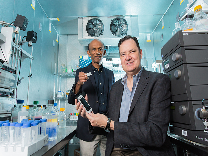 In the lab, Chandra Mohan, Hugh Roy and Lillie Cranz Cullen Endowed Professor of biomedical engineering and Richard Willson, Huffington-Woestemeyer Professor of chemical and biomolecular engineering and professor of biochemical and biophysical sciences. The pair is pioneering the smartphone-based app and test kit for lupus nephritis based on the technology underlying home pregnancy tests.  