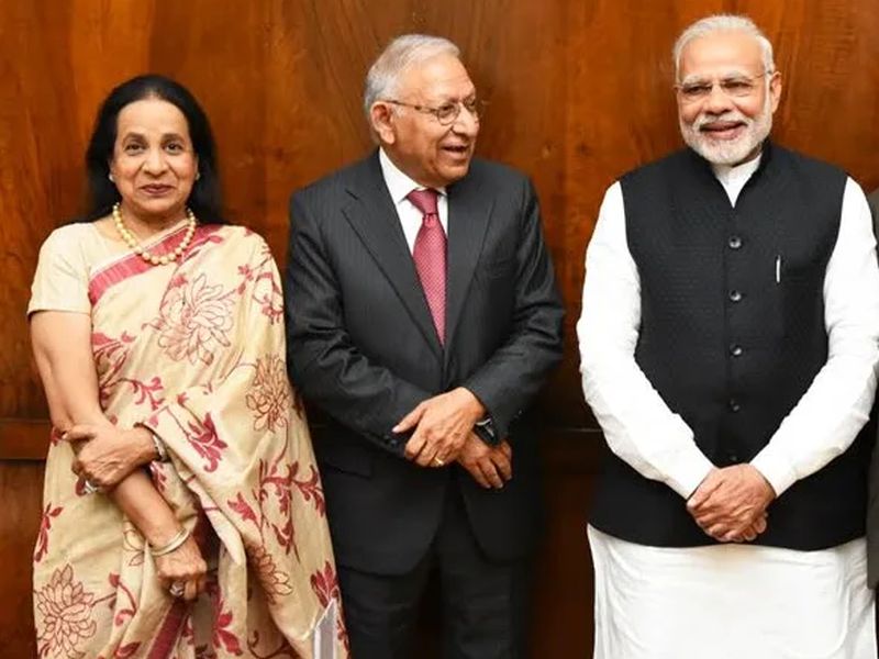   The idea to bring the Doctor of Nursing Practice program to India began at a meeting of this trio. From left, Sushila Agrawal, Durga D. Agrawal, member, UH System Board of Regents and Prime Minister of India Narendra Modi.
