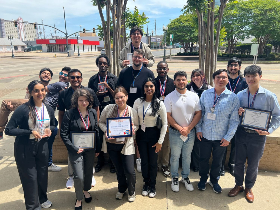 A group photo of UH participants at this year's USITCC Nationals. 