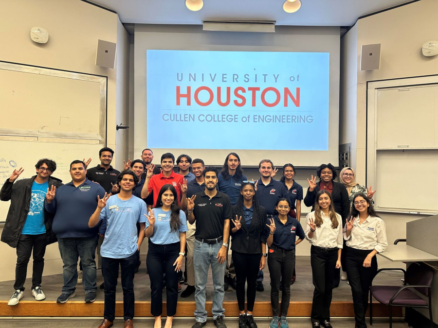 The students at the Engineering Alumni Association Student Organization Awards. 