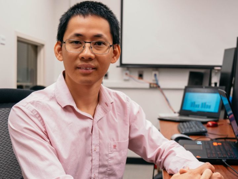 Hien Van Nguyen, associate professor of electrical and computer engineering at UH, is tracking the global spread of COVID-19.