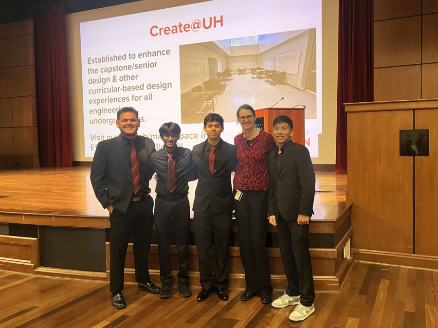 The Audience Choice Award winners with Jami Kovach, Associate Dean for Student Success and Undergraduate Support Services.