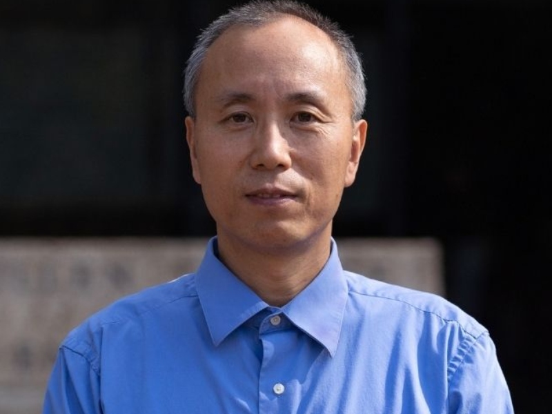 Professor of electrical and computer engineering Jiming Bao is reporting a new method set to improve thermal imaging and infrared thermography.   
