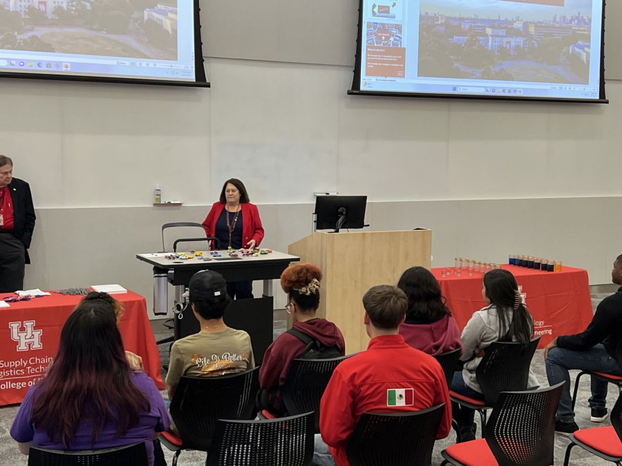 Supply Chain & Logistics Technology Program Director Margaret Kidd addresses students taking part in the Technology Division's second annual Catapult Career Summit.