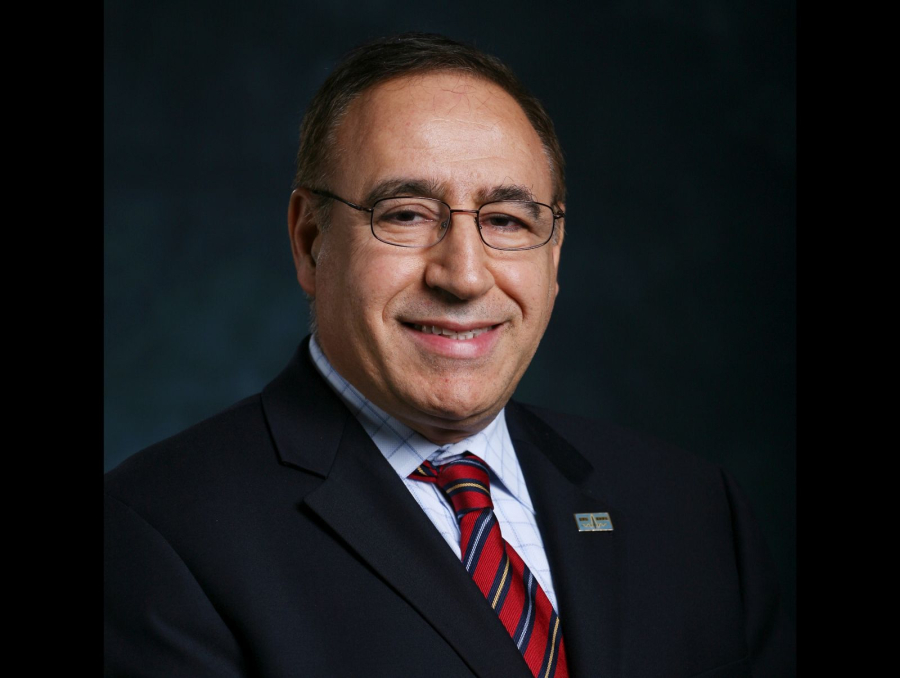 BME's Metin Akay Featured in Study Highlighting Scientists’ Contributions to Engineering Advancements