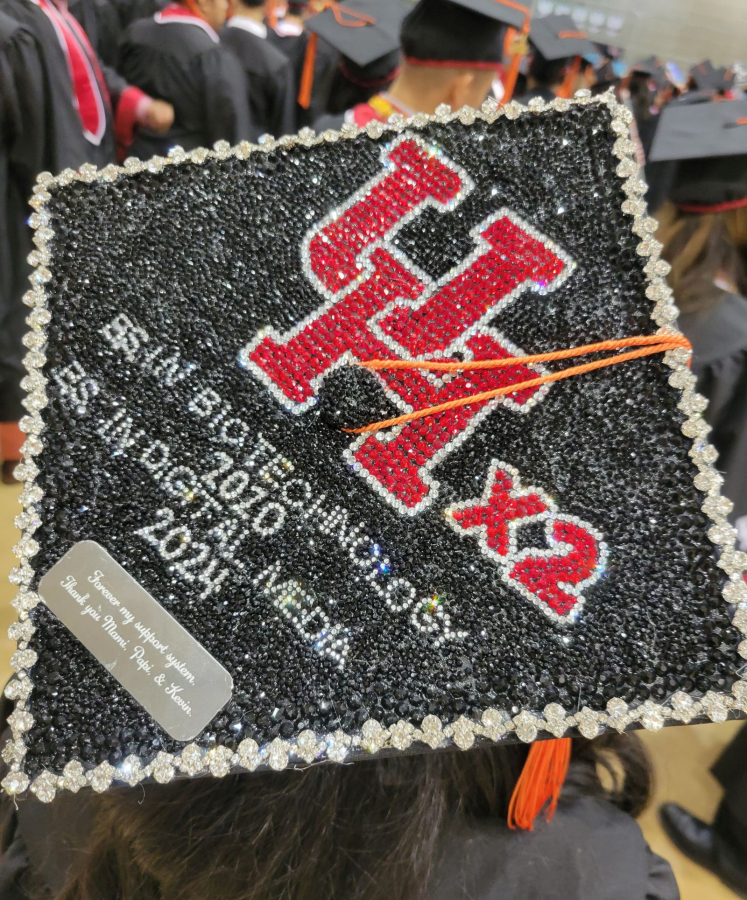 Stephanie Maldonado's mortarboard. 
