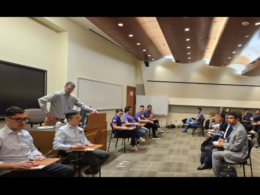 The UH SPE team competing at a regional PetroBowl. 