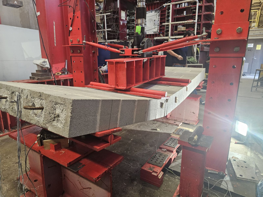 A flexural test of masonry wall reinforced with Grade 80 deformed bars conducted by Dimitrios Kalliontzis and his research team. 