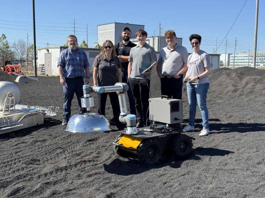 Images provided by the H.O.R.I.Z.O.N.S. team of their work with the NASA MSFC Electrostatic Levitation Lab. 