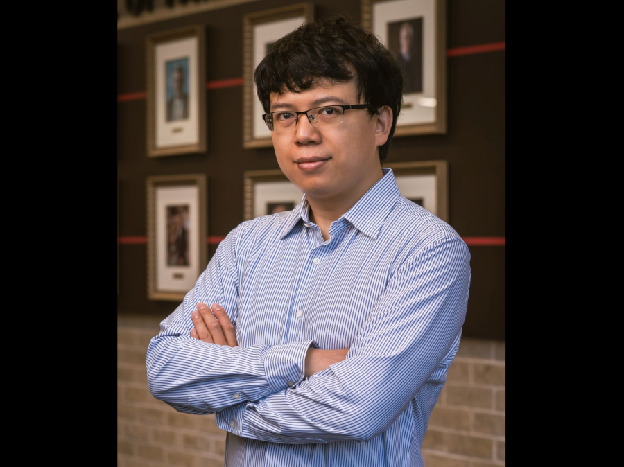 ECE’s Yao, Zhao Recharge Battery Potential