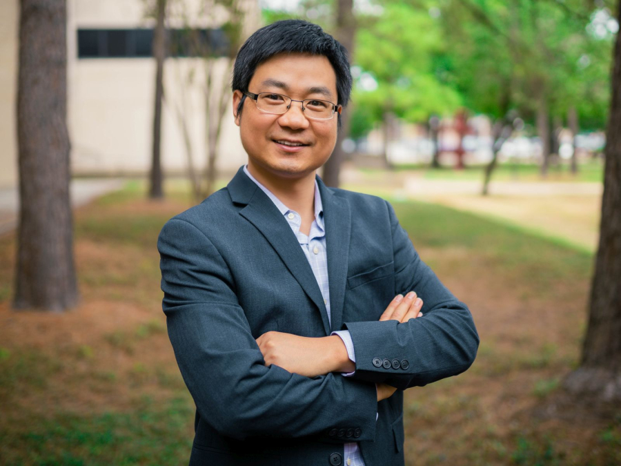 BME’s Li Paves the Way for New Wearable Sensors to Detect Colorectal Cancer