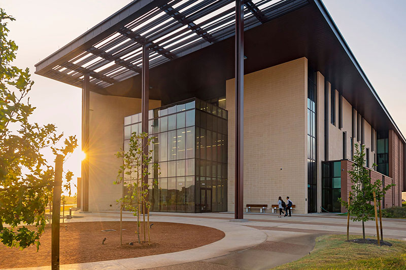 UH/HCC Engineering Academy at Katy