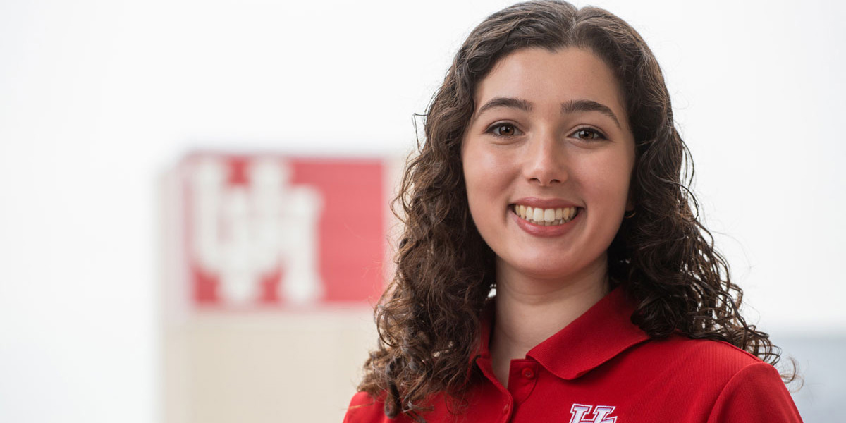 Parents' Immigration Story Inspires Daughter to Excel