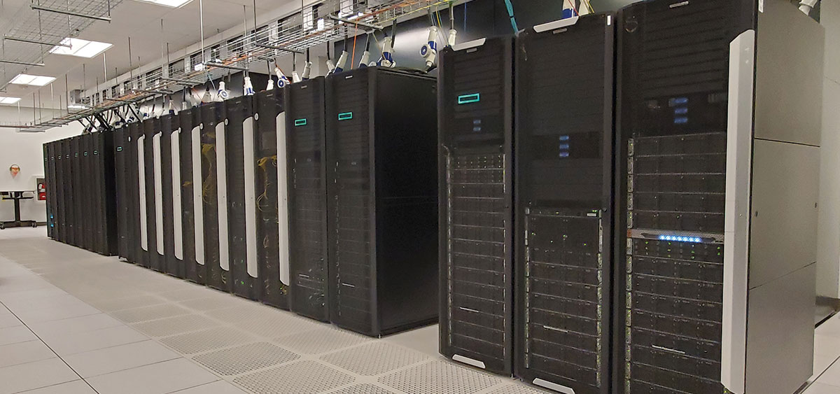 UH Unveils New Supercomputer