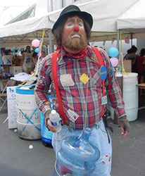 UH chemical engineering lab machinist David Dawlearn clowns around at last year's ABC13 and the March of Dimes Annual Caring Cradles.