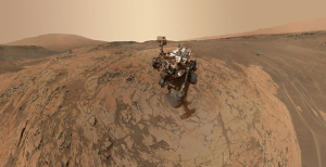 Curiosity self-portrait at 'Mojave' on Mars's Mount Sharp. Photo courtesy of NASA.