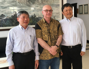 UH and Dalian power team: (l-r)  Keh-Han Wang, UH professor of CEE and director of the civil engineering graduate program, UH's Roberto Ballarini, Thomas and Laura Hsu Professor and department chair and Yuqing Sun, DMU president 