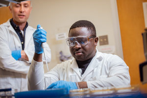 Adesola Saba, PhD candidate in Chemical and Biomolecular Engineering at the UH Cullen College of Engineering, was awarded a National Defense Science and Engineering Graduate Fellowship for his work studying the metabolome of bacterial persisters in assistant professor Dr. Mehmet Orman's lab.