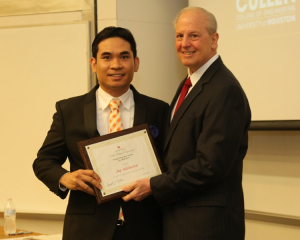 Jay Adolacion, an alumnus of the UH Cullen College of Engineering, won the 2019 Young Innovator Award.