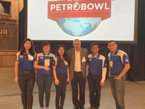 UH petroleum chairman, Dr. Mohamed Soliman with UH student SPE student chapter at 2019 Petrobowl Competition.