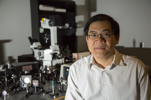 Wei-Chuan Shih, associate professor of electrical and computer engineering at the UH Cullen College of Engineering, won the 2019 Rising Innovator Award.