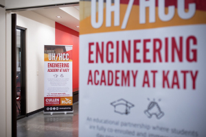 The UH/HCC Engineering Academy at Katy is a unique educational partnership between UH and HCC.