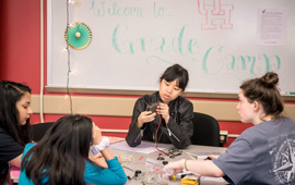 UH Engineering’s G.R.A.D.E. Camp program is a one-week camp that offers 8th–12th grade girls in to the fascinating world of science, technology and engineering.